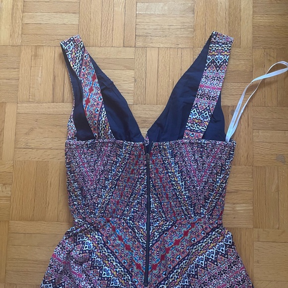 Jessica Simpson multicolored summer dress size small - Picture 2 of 2